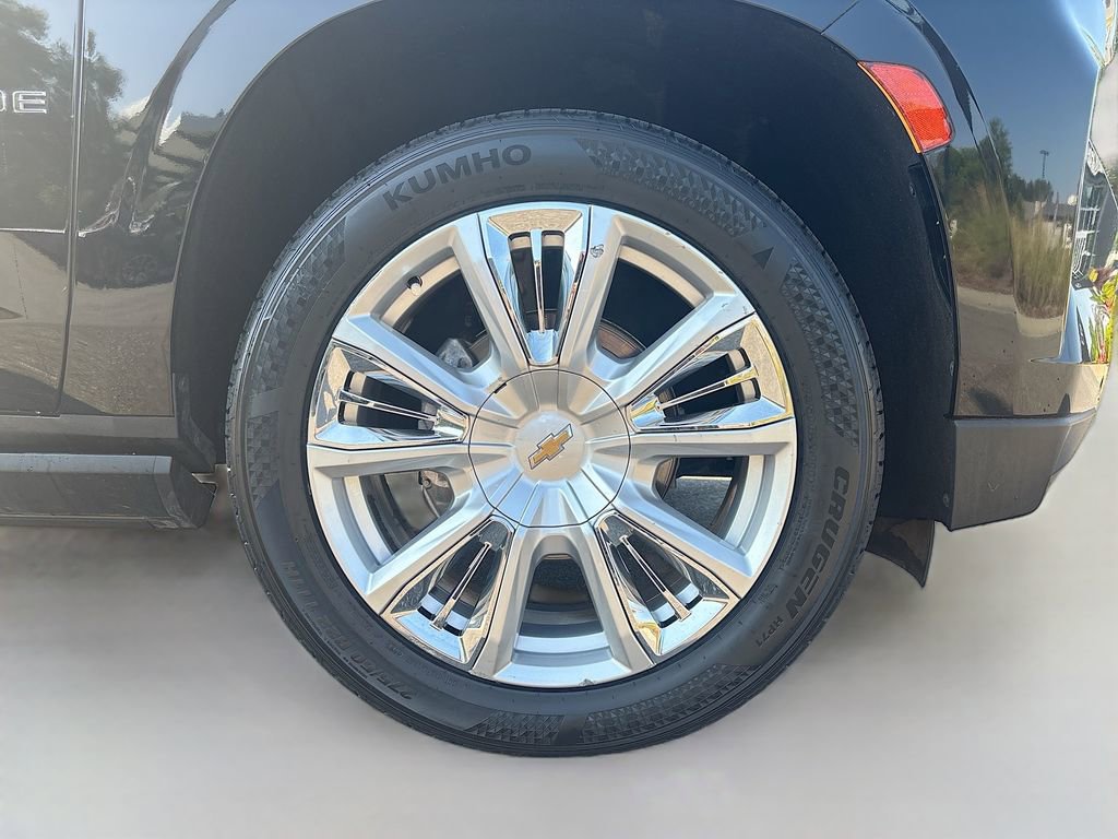Used 2021 Chevrolet Tahoe High Country w/ Premium Package RWD image 11