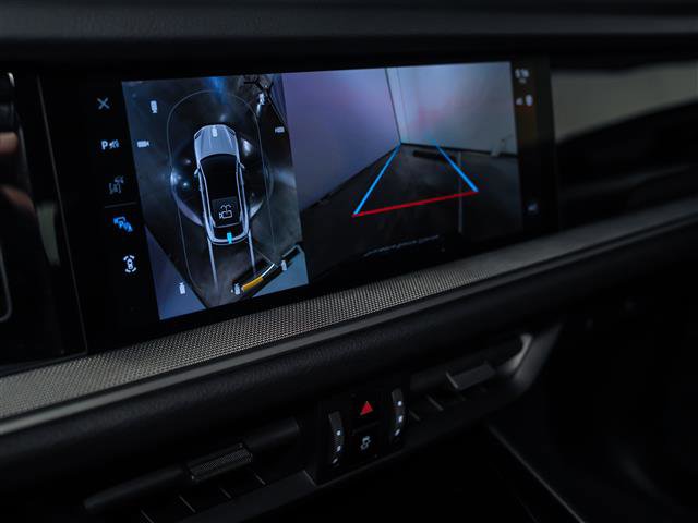 Certified 2025 Porsche Cayenne Coupe image 26