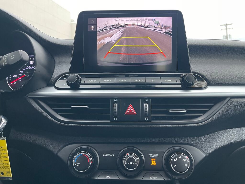 Used 2023 Kia Forte LXS w/ LXS Technology Package image 8