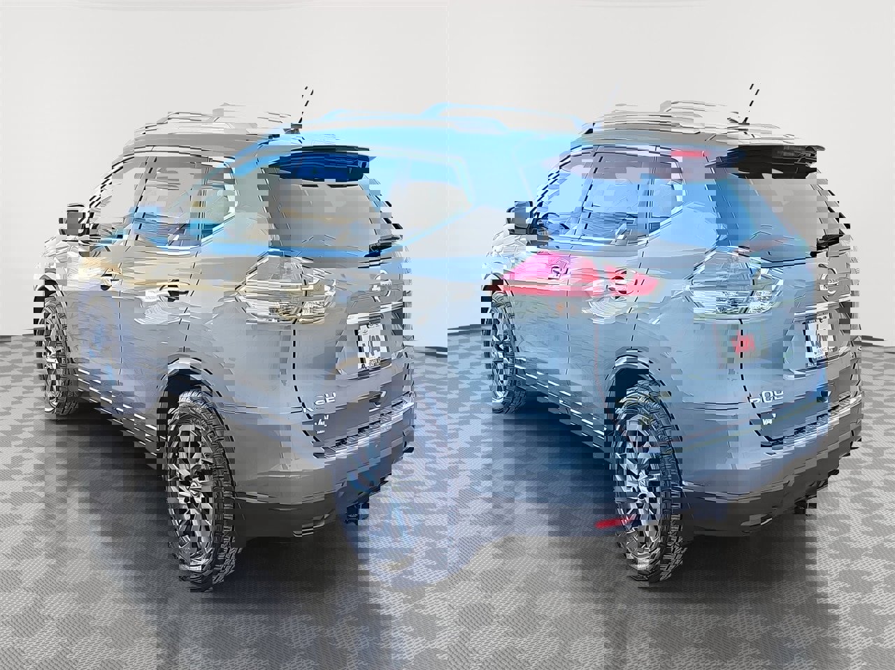 Used 2016 Nissan Rogue SL w/ SL Premium Package image 7