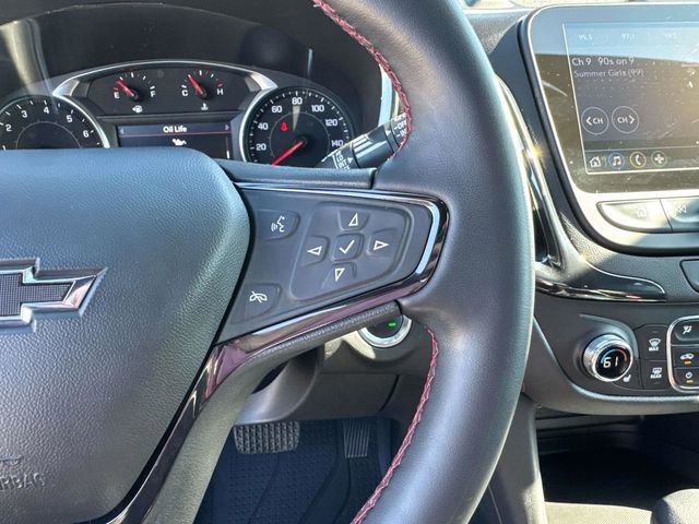 Used 2023 Chevrolet Equinox RS w/ RS Leather Package image 27
