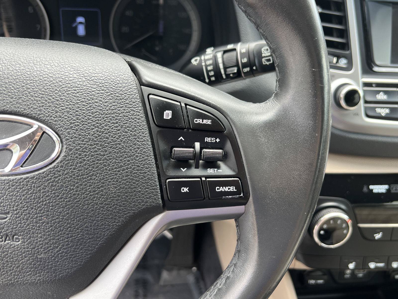 Used 2017 Hyundai Tucson Sport AWD/4WD image 32