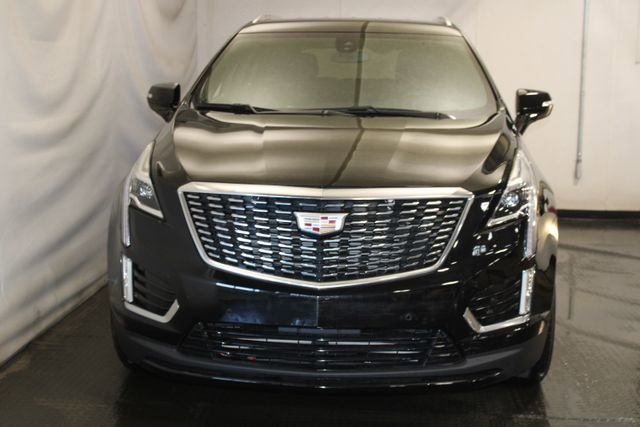 Certified 2023 Cadillac XT5 Luxury AWD/4WD image 3