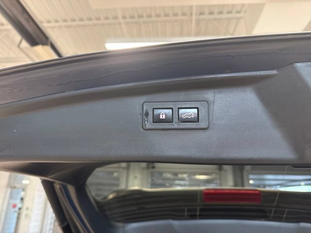Used 2024 Subaru Outback Limited AWD/4WD image 7