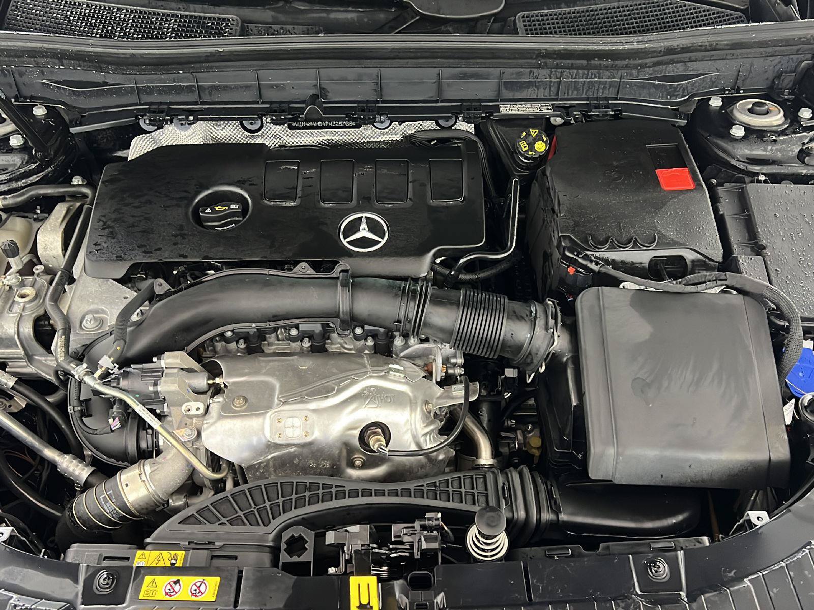 Used 2023 Mercedes-Benz GLB 250 4MATIC image 48
