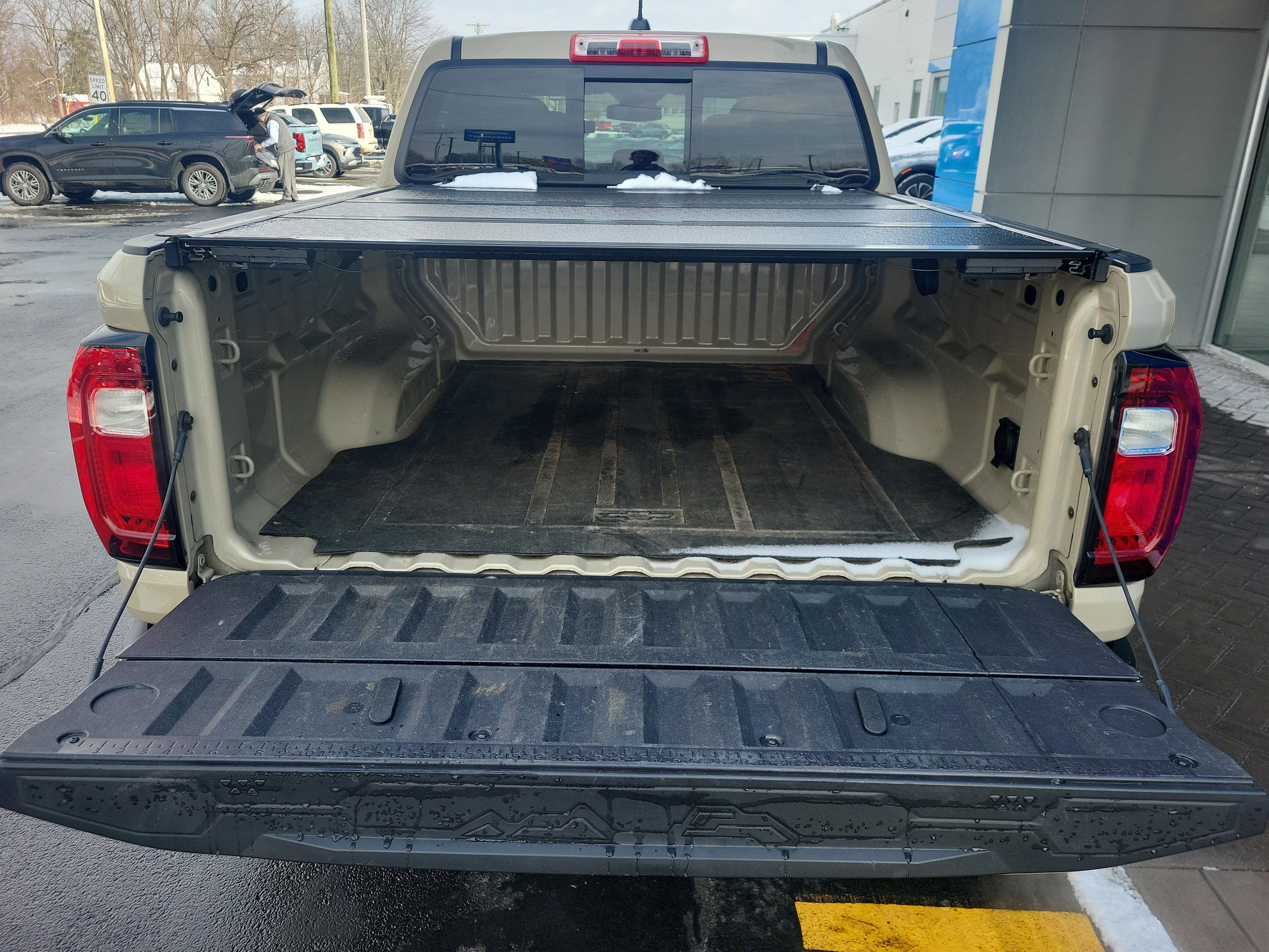 Used 2023 GMC Canyon AT4 w/ AT4 Premium Package image 23