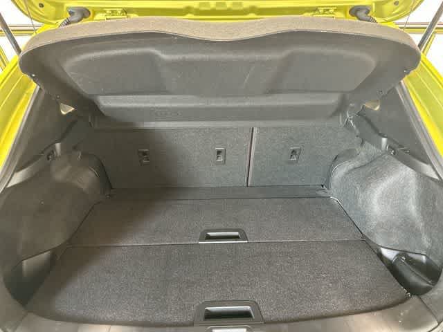 Used 2020 Nissan Rogue Sport SV w/ All-Weather Package AWD/4WD image 24