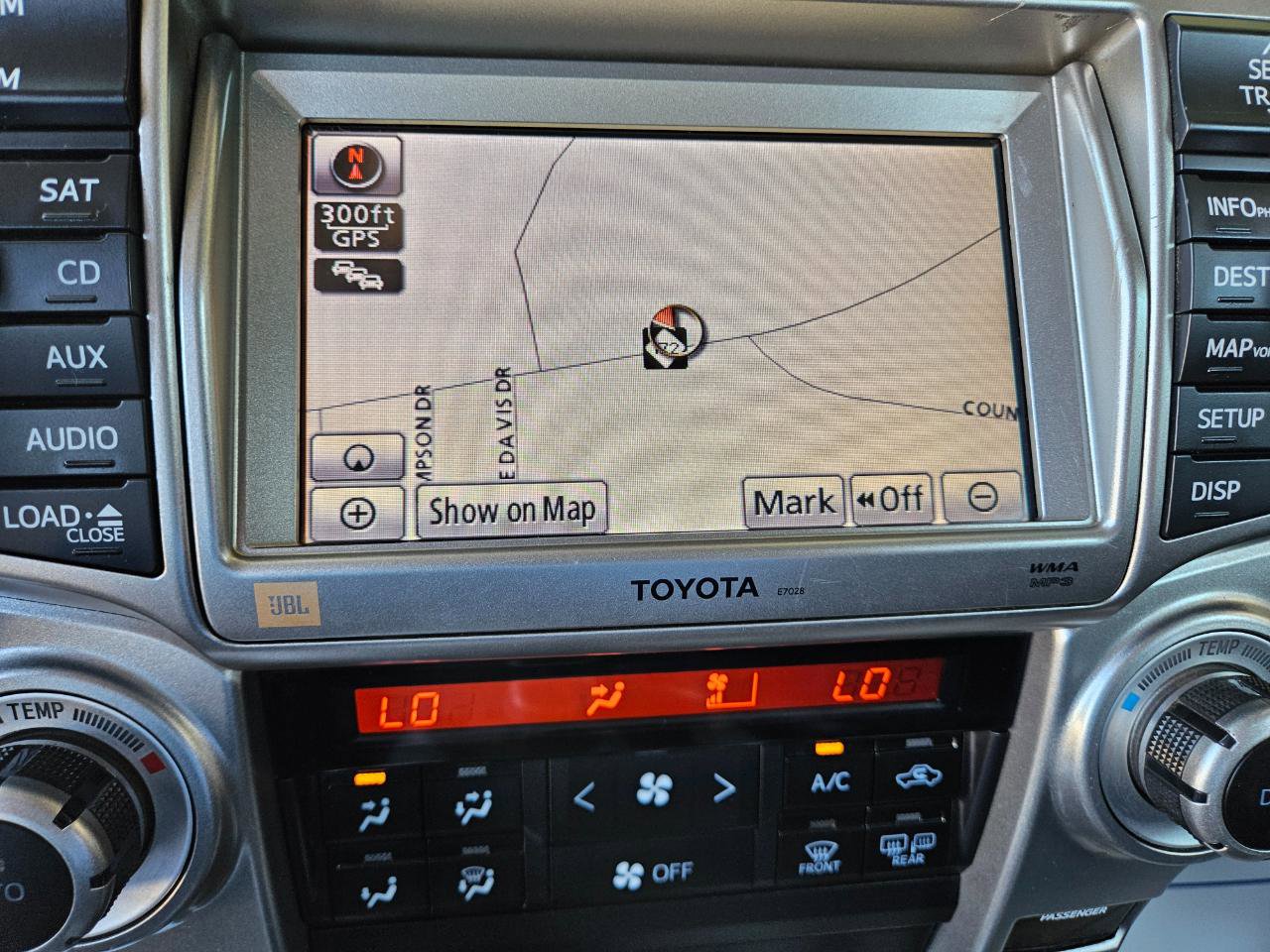 Used 2010 Toyota 4Runner Limited image 25