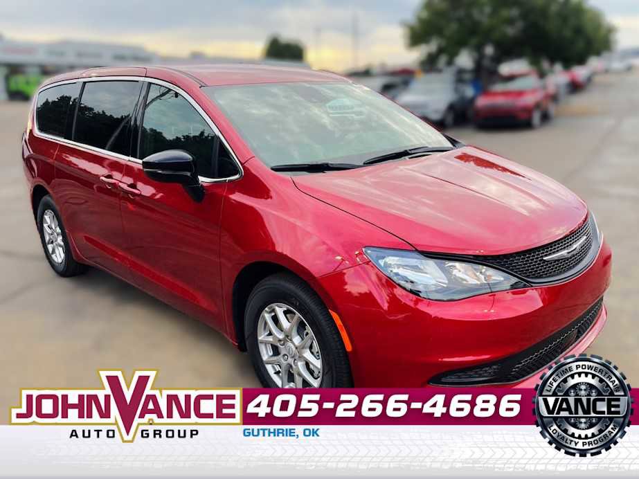 New 2026 Chrysler Voyager LX video 1