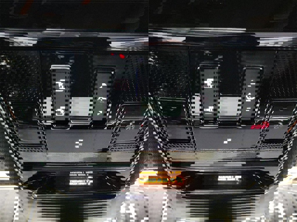 New 2025 Land Rover Range Rover Sport Dynamic SE image 21