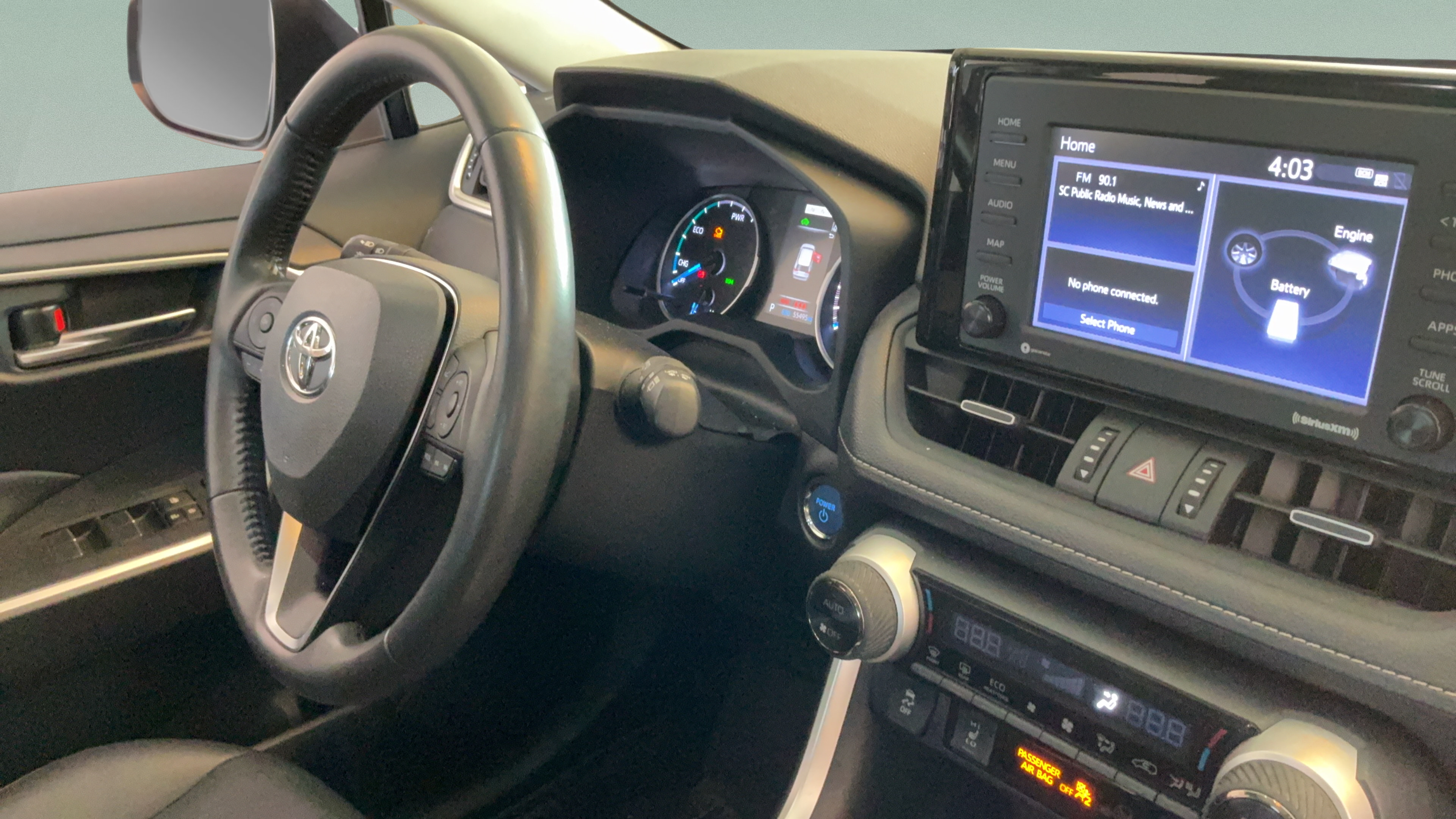 Certified 2021 Toyota RAV4 XLE Premium AWD/4WD image 44