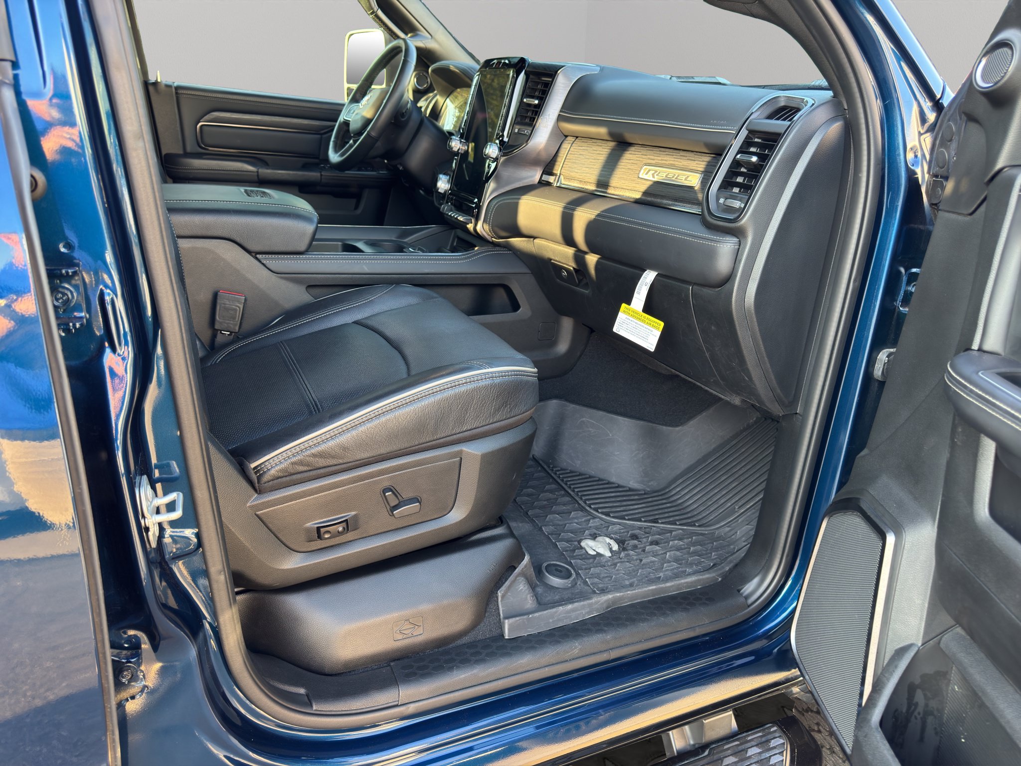 Used 2024 RAM 2500 Rebel w/ Level 2 Equipment Group AWD/4WD image 17