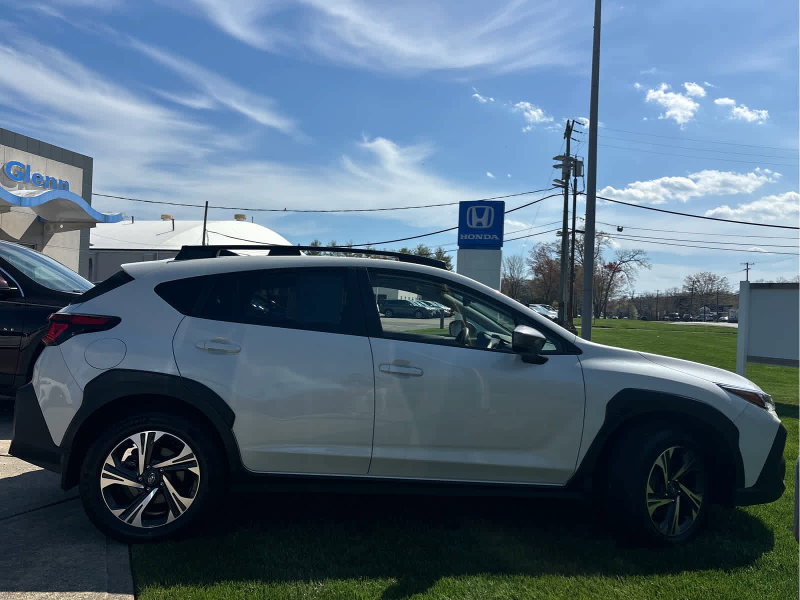Used 2024 Subaru Crosstrek 2.0i Premium AWD/4WD image 3