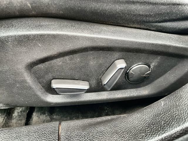Used 2016 Ford Fusion SE w/ Equipment Group 201A FWD image 15
