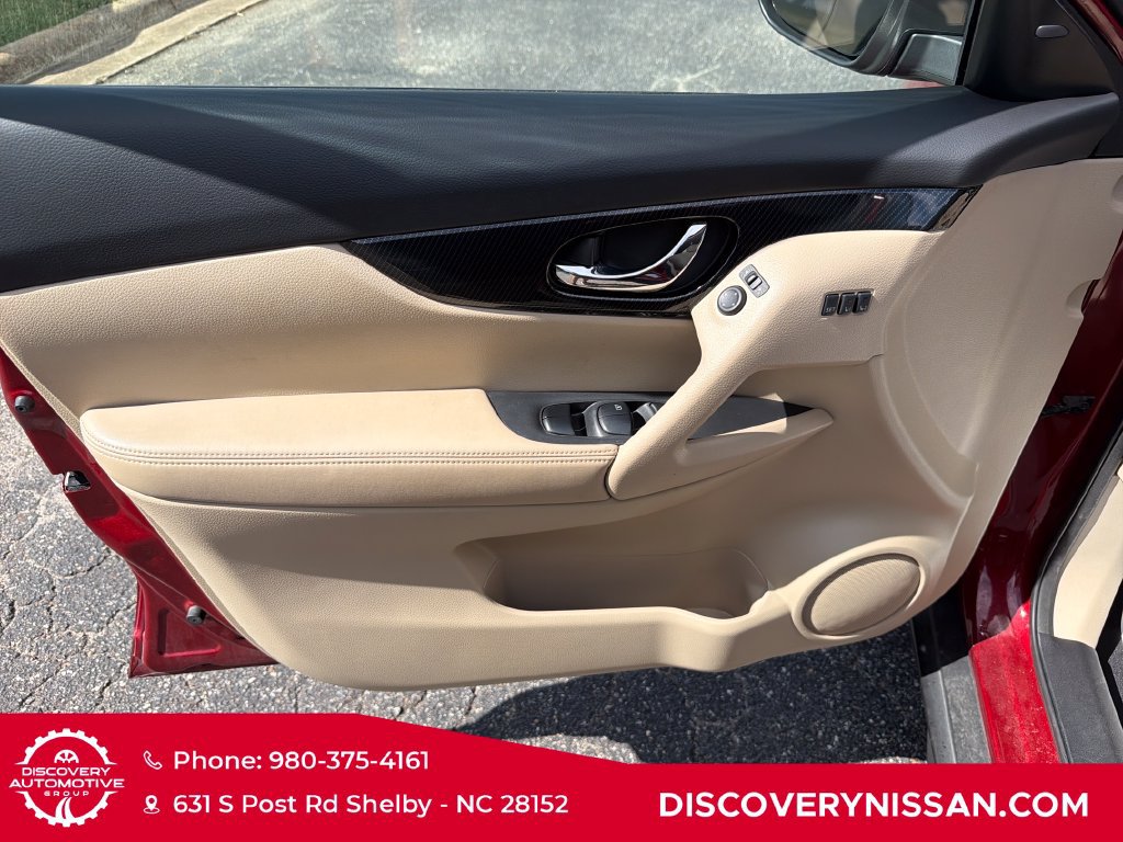 Certified 2019 Nissan Rogue SL FWD image 10