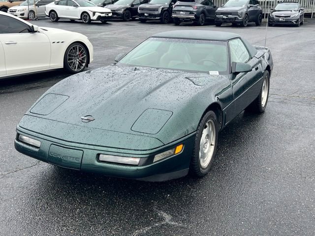Used 1995 Chevrolet Corvette Convertible RWD image 3