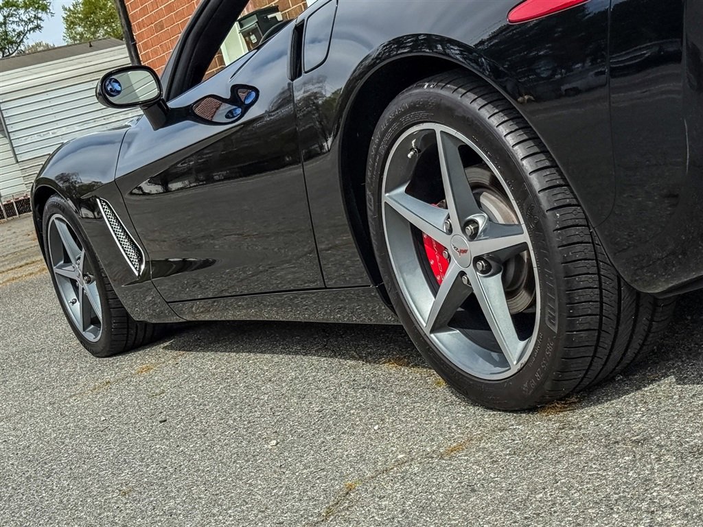 Used 2011 Chevrolet Corvette Convertible w/ Preferred Equipment Group image 26