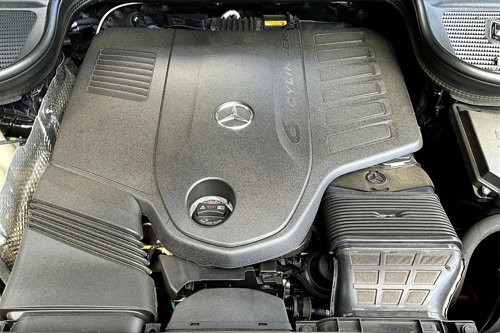 Certified 2025 Mercedes-Benz GLE 450 4MATIC image 34