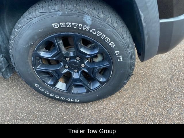 Used 2022 Jeep Cherokee Trailhawk w/ Premium Leather Package AWD/4WD image 5