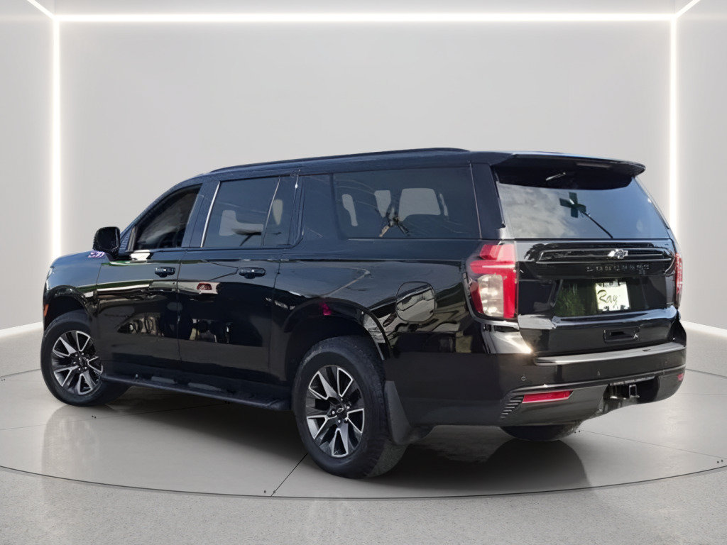 Used 2023 Chevrolet Suburban Z71 w/ Luxury Package AWD/4WD image 7
