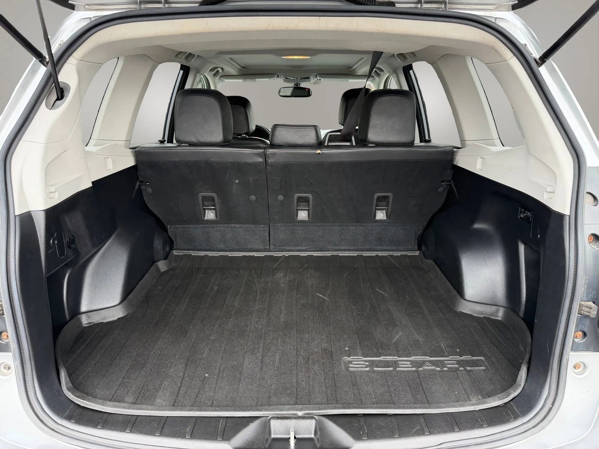 Used 2014 Subaru Forester 2.5i Limited image 10