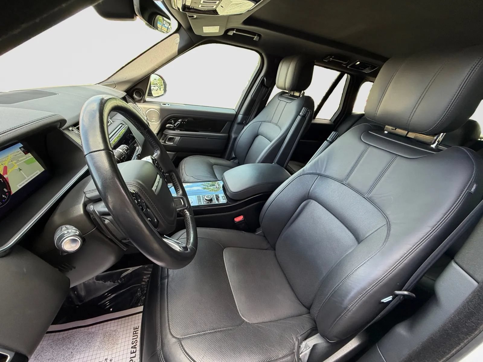 Used 2018 Land Rover Range Rover Supercharged AWD/4WD image 13
