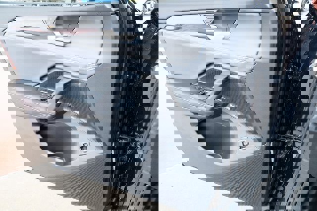 New 2026 Volkswagen Tiguan SEL R-Line image 26