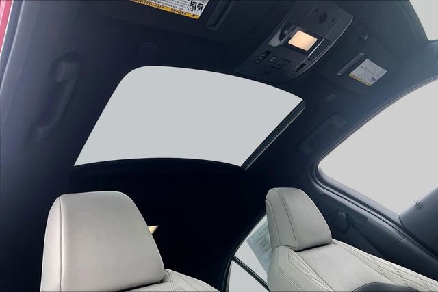 Used 2023 Lexus UX 250h AWD w/ Accessory Package (Z1) image 27