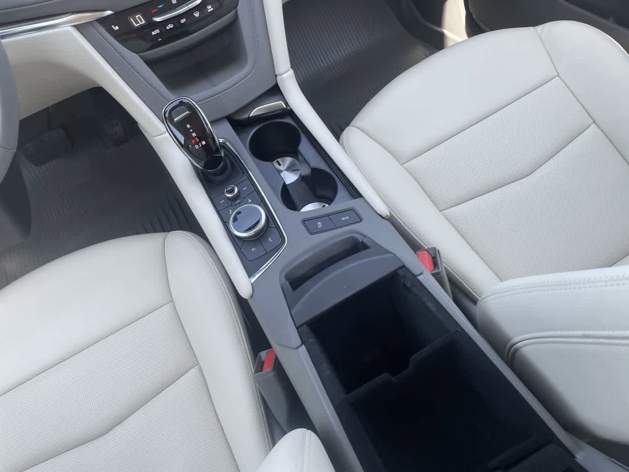 Used 2024 Cadillac XT5 Premium Luxury w/ LPO, Floor Liner Package FWD image 26