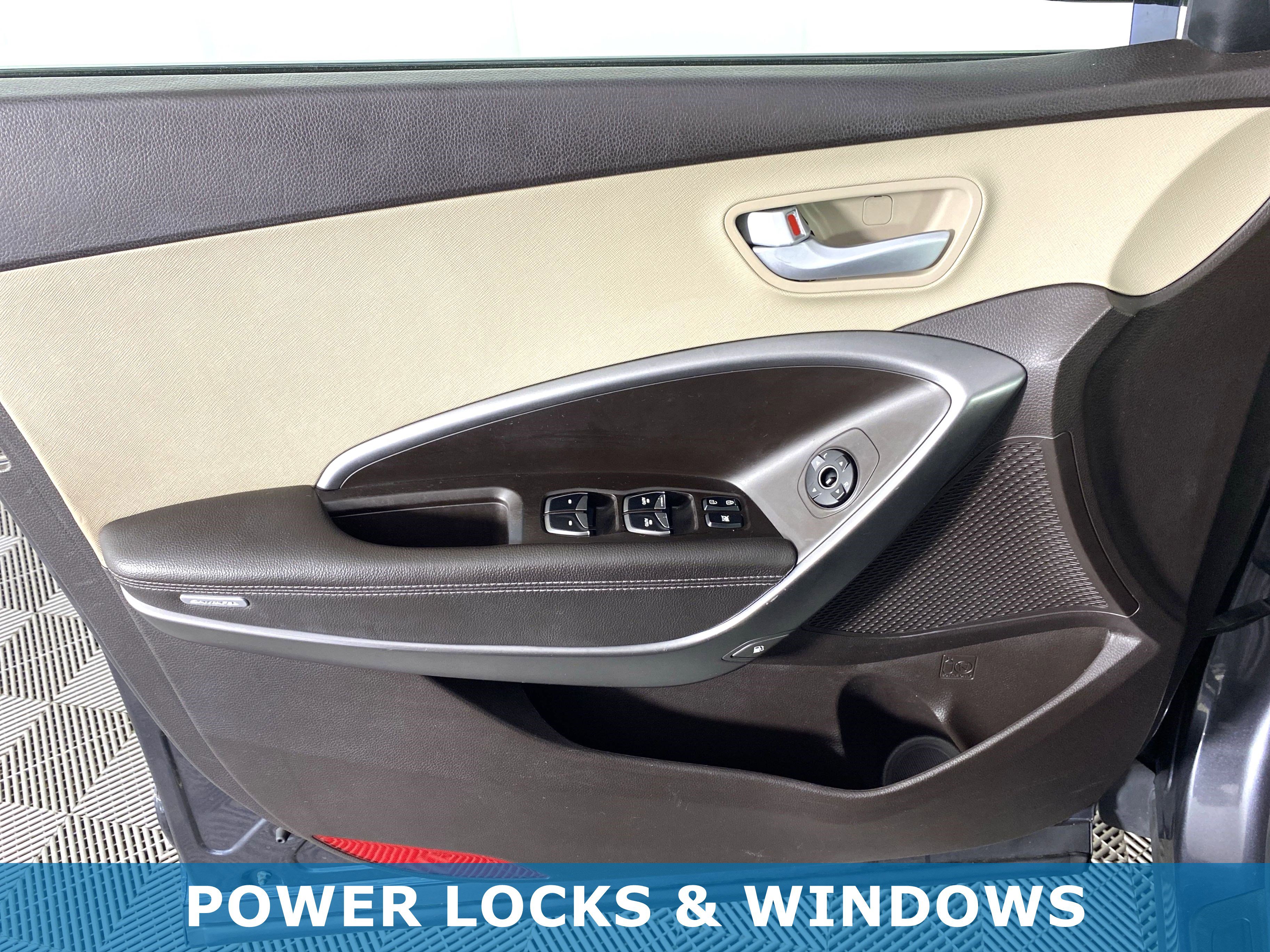 Used 2017 Hyundai Santa Fe Sport image 12