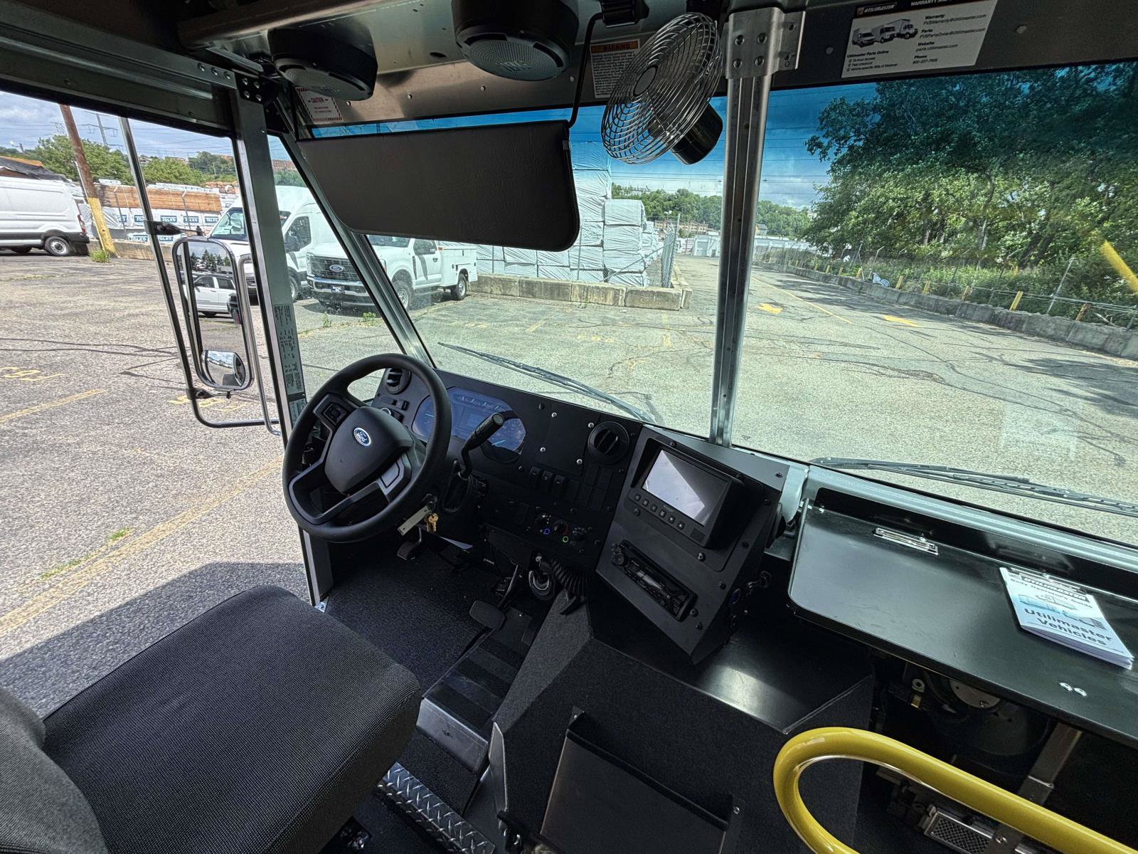 New 2027 Ford E-450 and Econoline 450 Super Duty w/ A/C Prep Package RWD image 28