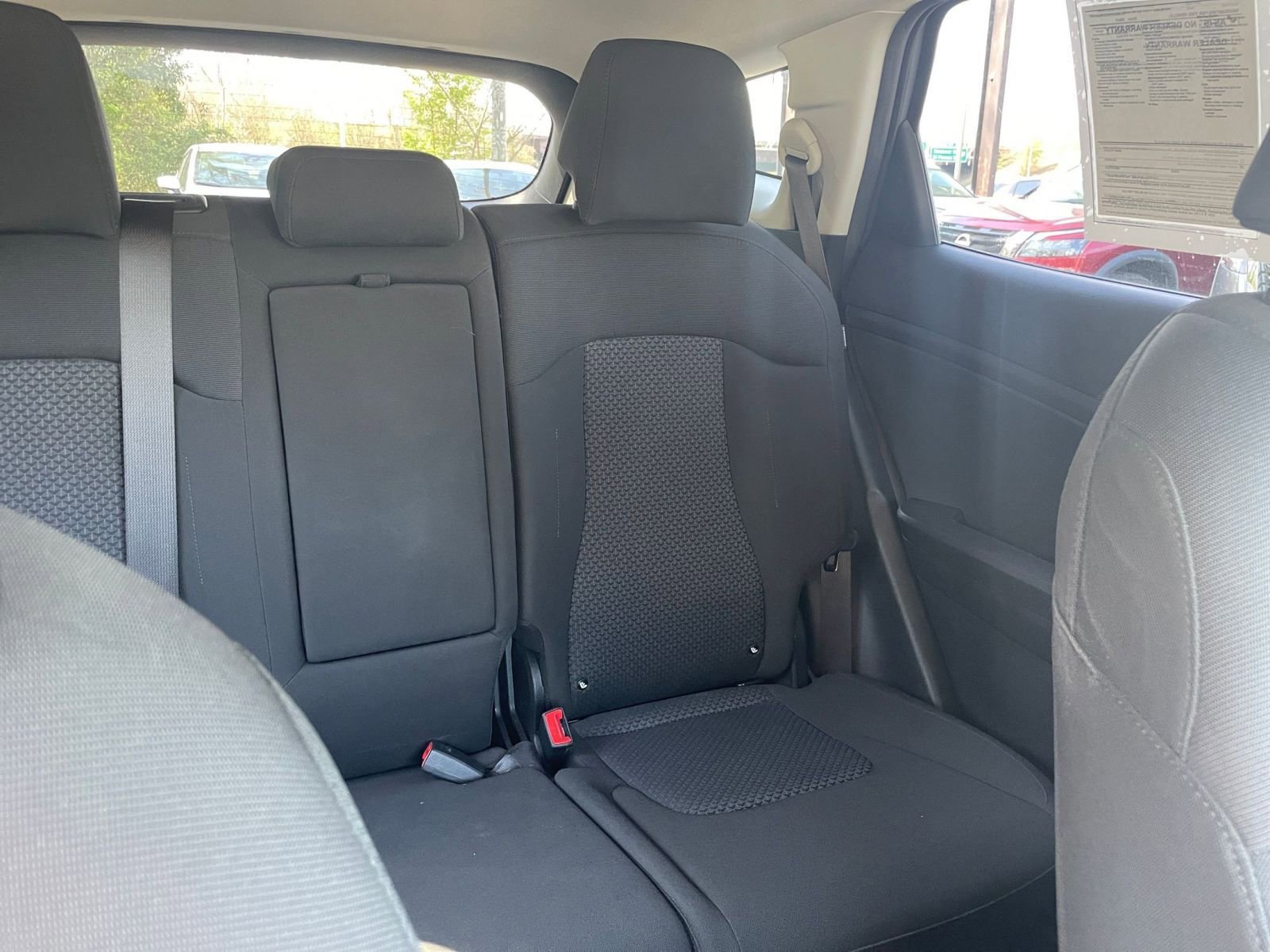 Used 2025 Kia Sportage LX image 35