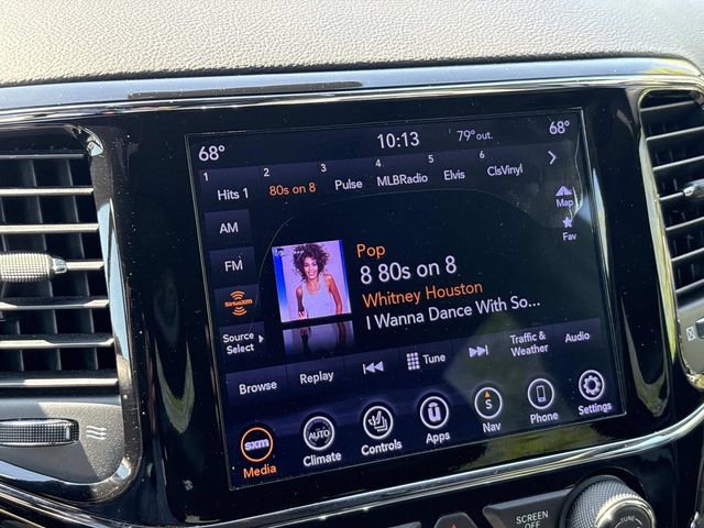 Used 2020 Jeep Grand Cherokee Altitude image 33