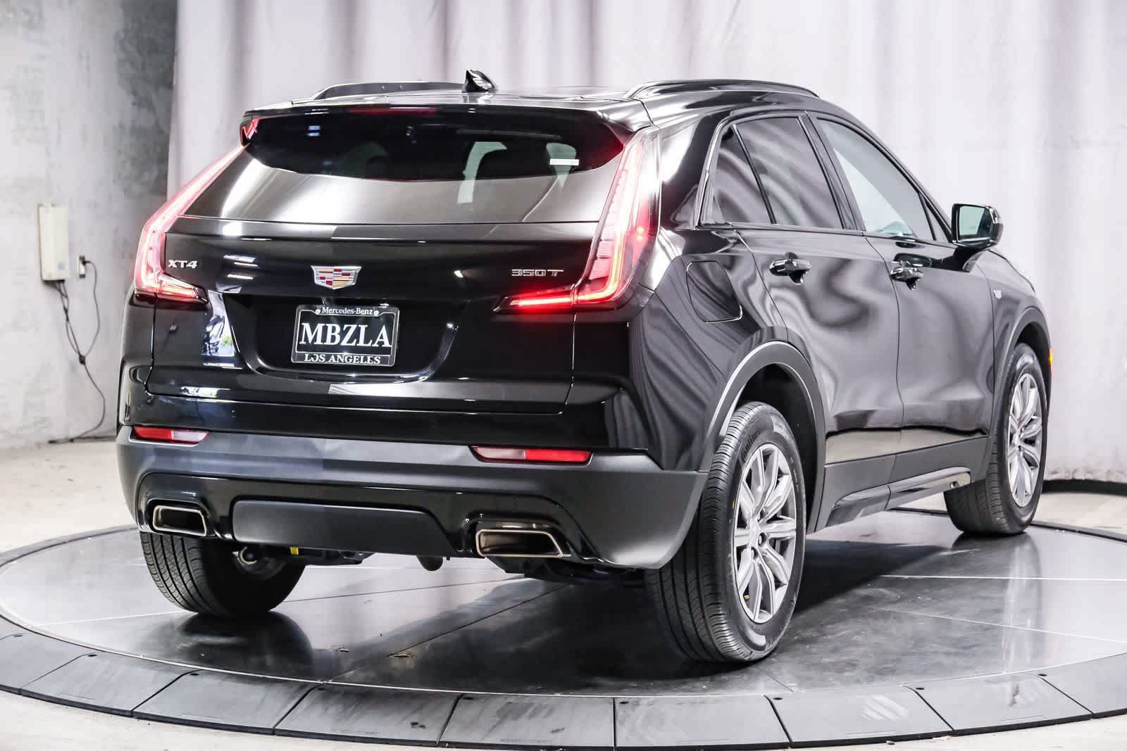 Used 2023 Cadillac XT4 Sport FWD image 4