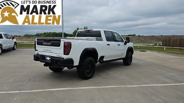Used 2025 GMC Sierra 2500 AT4X w/ AT4X AEV Edition AWD/4WD image 8