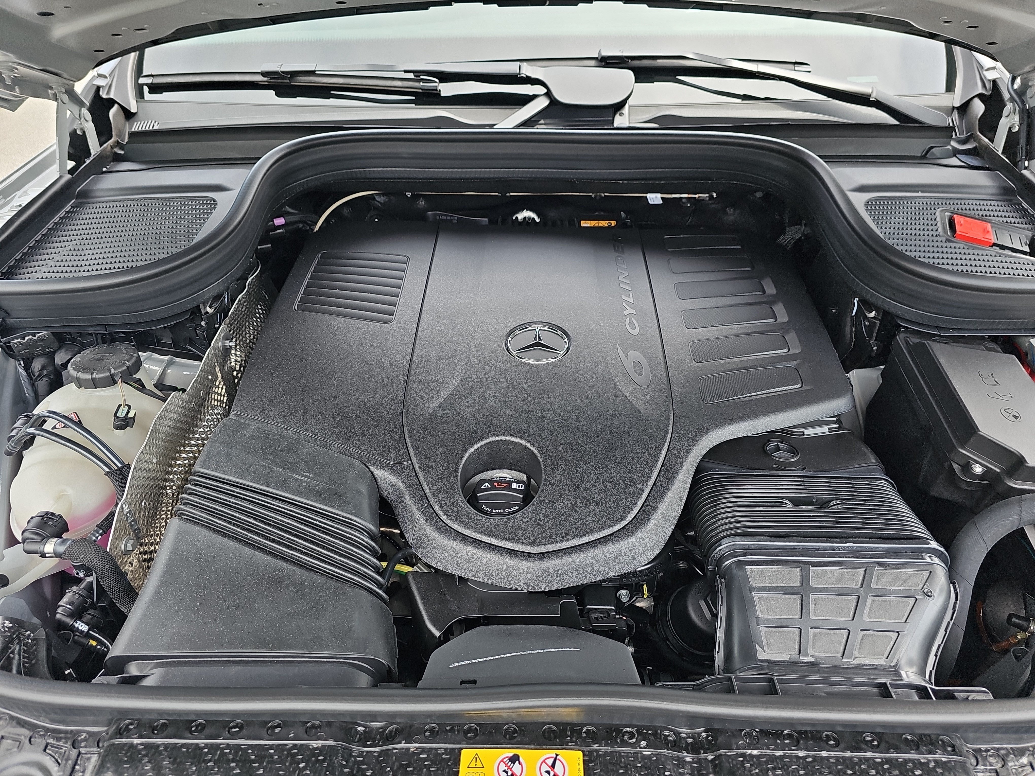 New 2026 Mercedes-Benz GLE 450 4MATIC image 32