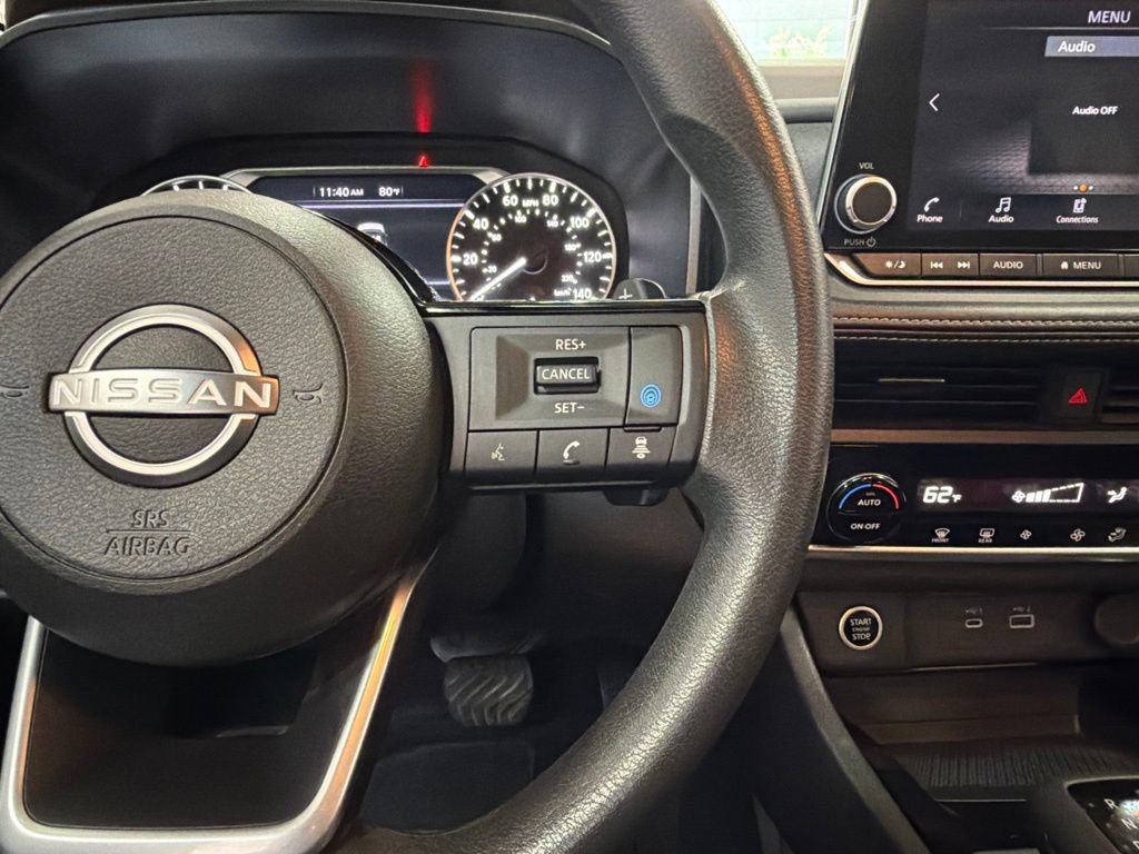 Used 2023 Nissan Rogue SV AWD/4WD image 18