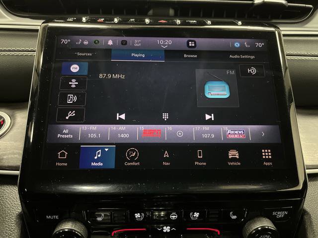 Used 2023 Jeep Grand Cherokee Limited w/ Luxury Tech Group II image 18