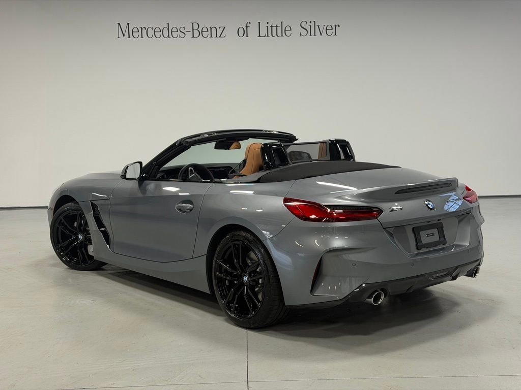 Used 2026 BMW Z4 sDrive30i w/ Convenience Package image 4