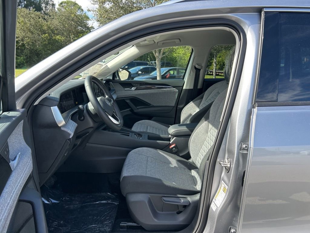 New 2026 Volkswagen Tiguan S image 9