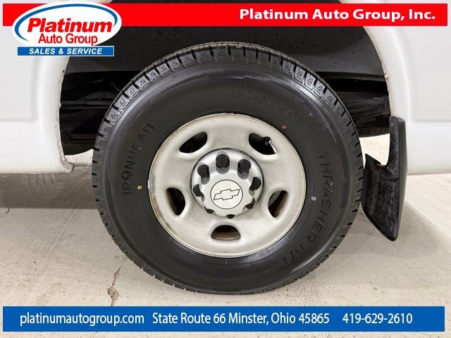 Used 2017 Chevrolet Express 3500 Extended image 49