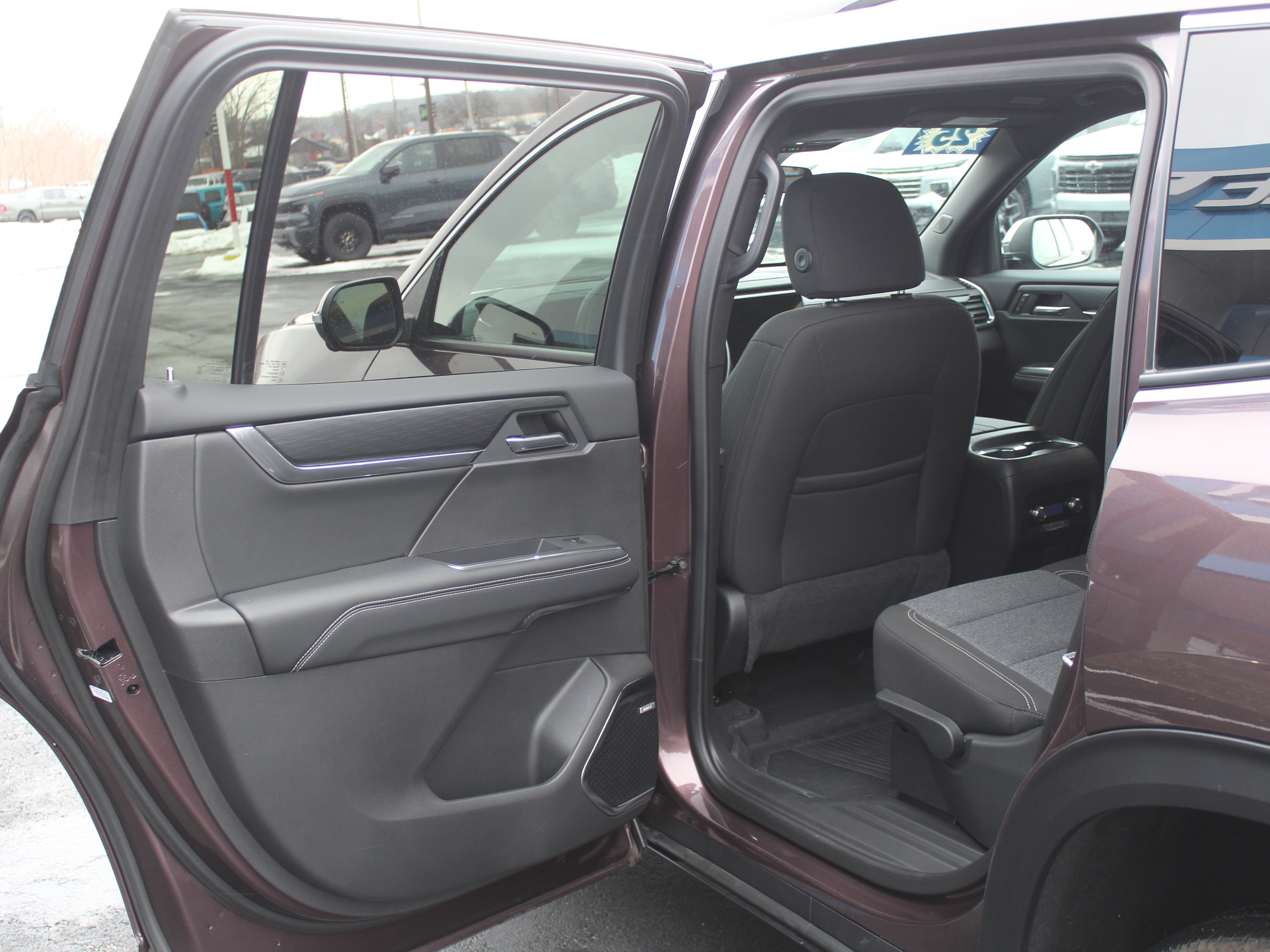 Certified 2025 GMC Acadia Elevation w/ LPO, Floor Liner Package image 19