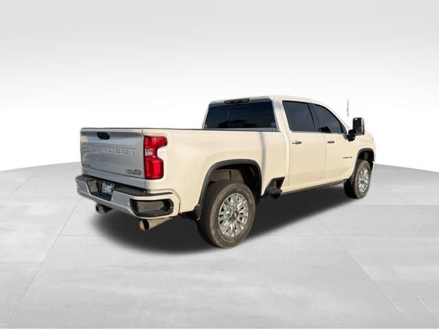 Used 2021 Chevrolet Silverado 2500 High Country w/ Z71 Off-Road Package AWD/4WD image 3