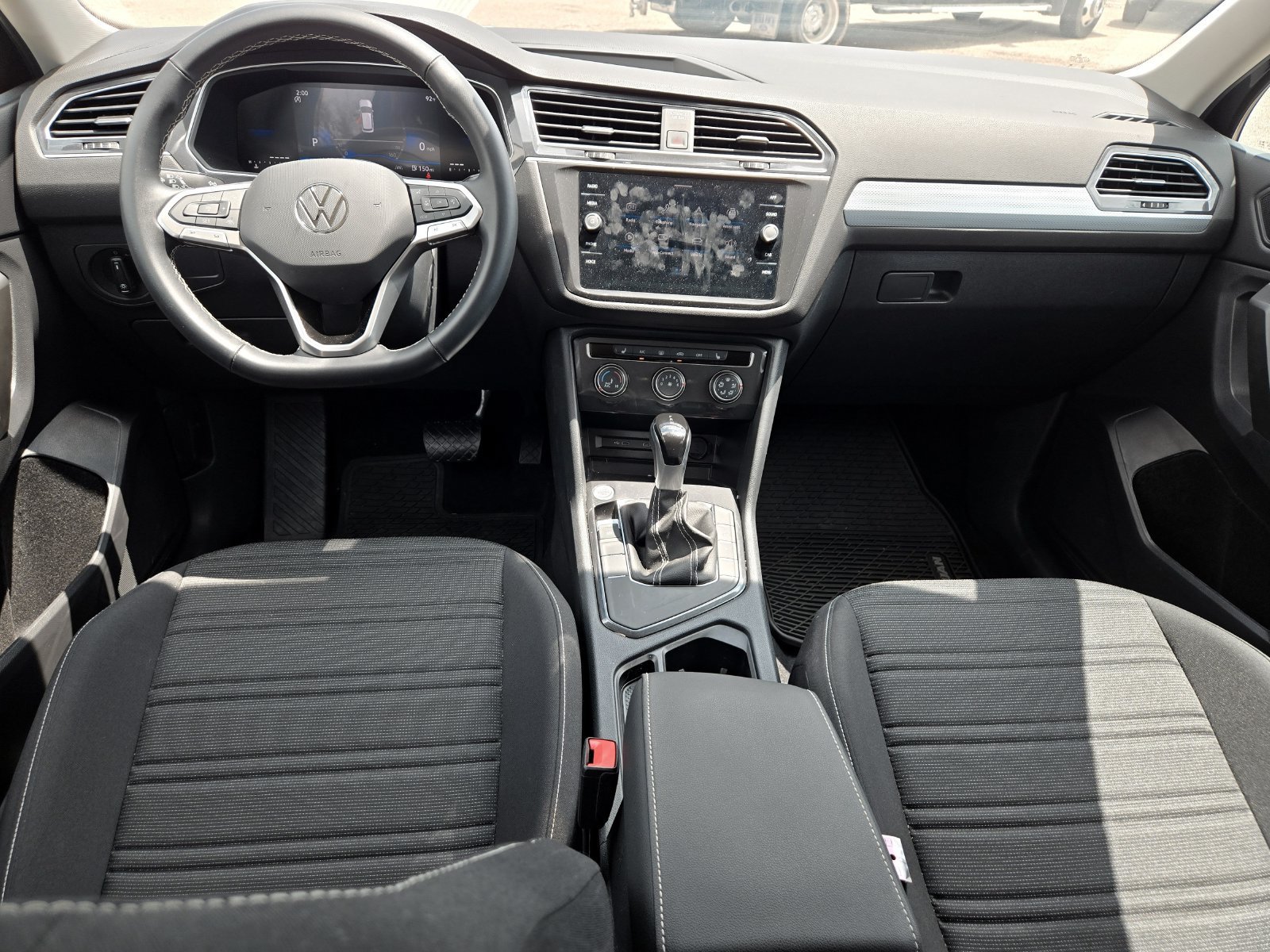 Used 2024 Volkswagen Tiguan S FWD image 8