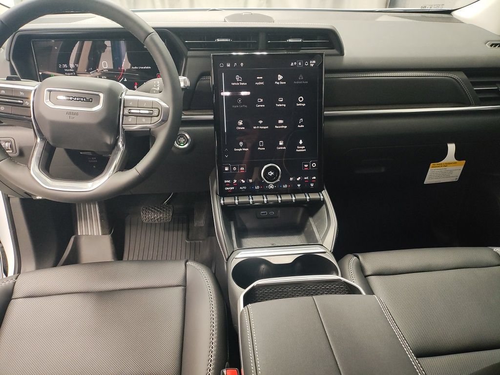 New 2027 GMC Terrain Denali w/ LPO, Floor Liner Package AWD/4WD image 30