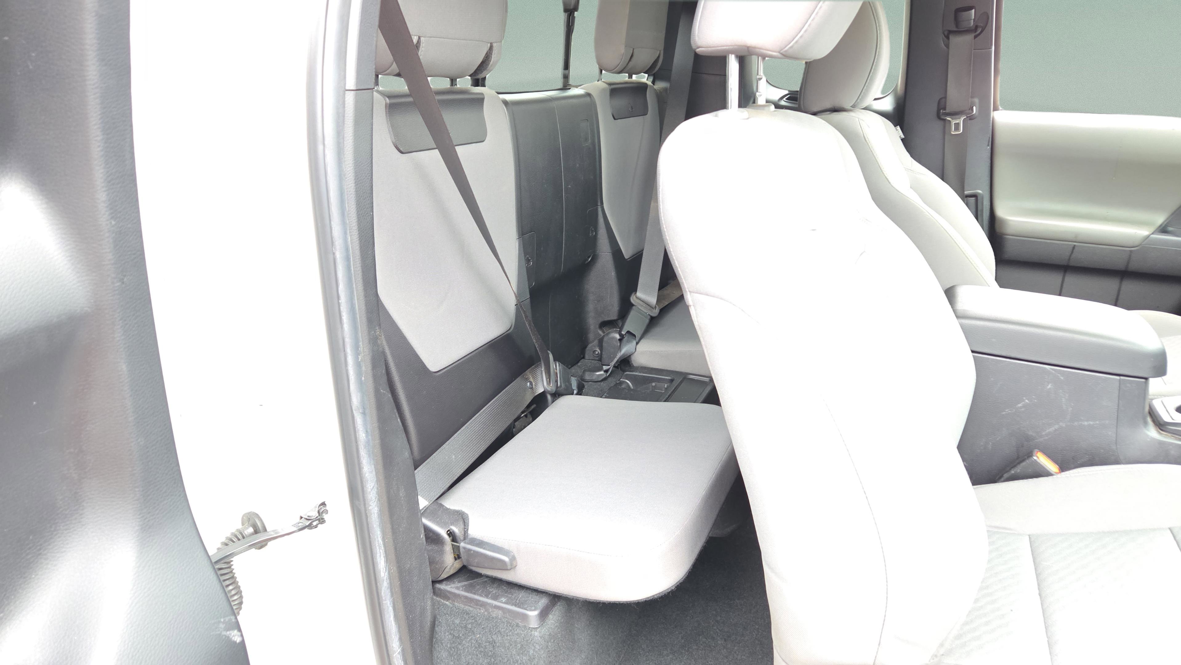 Used 2023 Toyota Tacoma SR w/ SR Convenience Package image 16