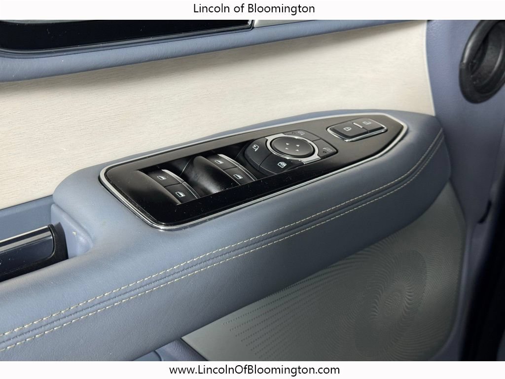 Certified 2023 Lincoln Navigator L Black Label AWD/4WD image 18