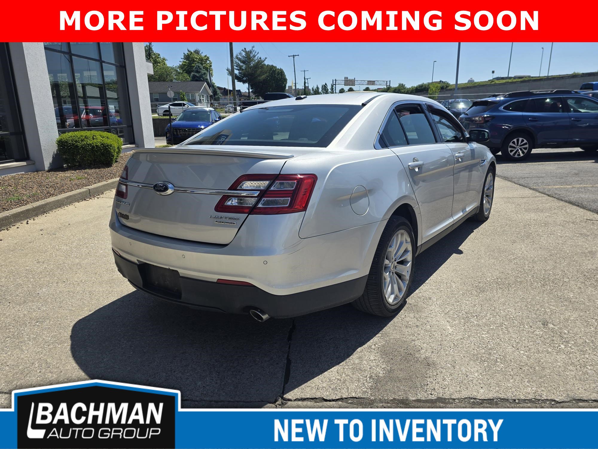 Used 2014 Ford Taurus Limited w/ Equipment Group 301A FWD image 7