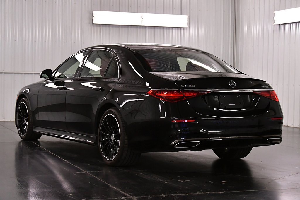 Used 2025 Mercedes-Benz S 580 4MATIC Sedan image 5