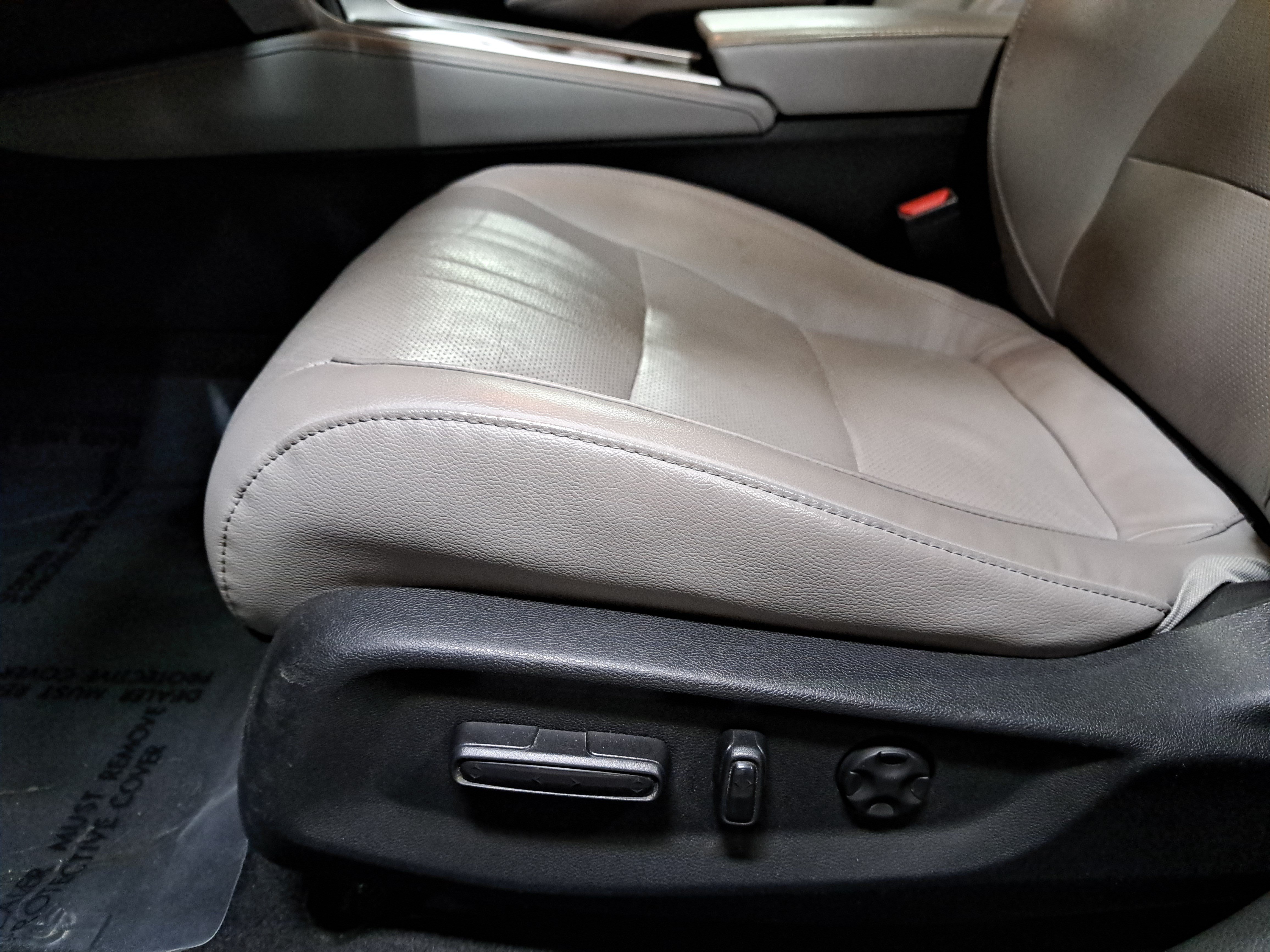 Used 2018 Honda Accord EX-L image 28